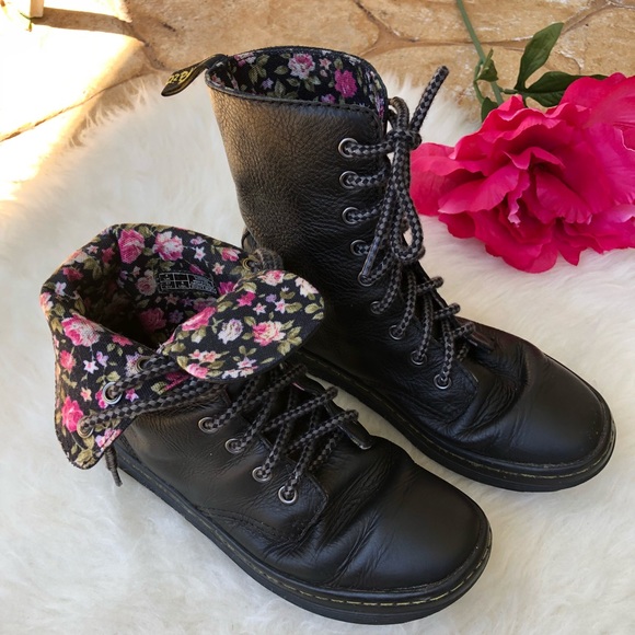 dr martens fold down boots